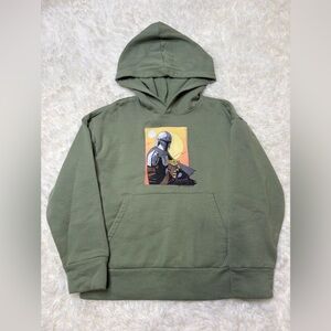 Old Navy Mandalorian/Grogu hoodie sweatshirt size 8